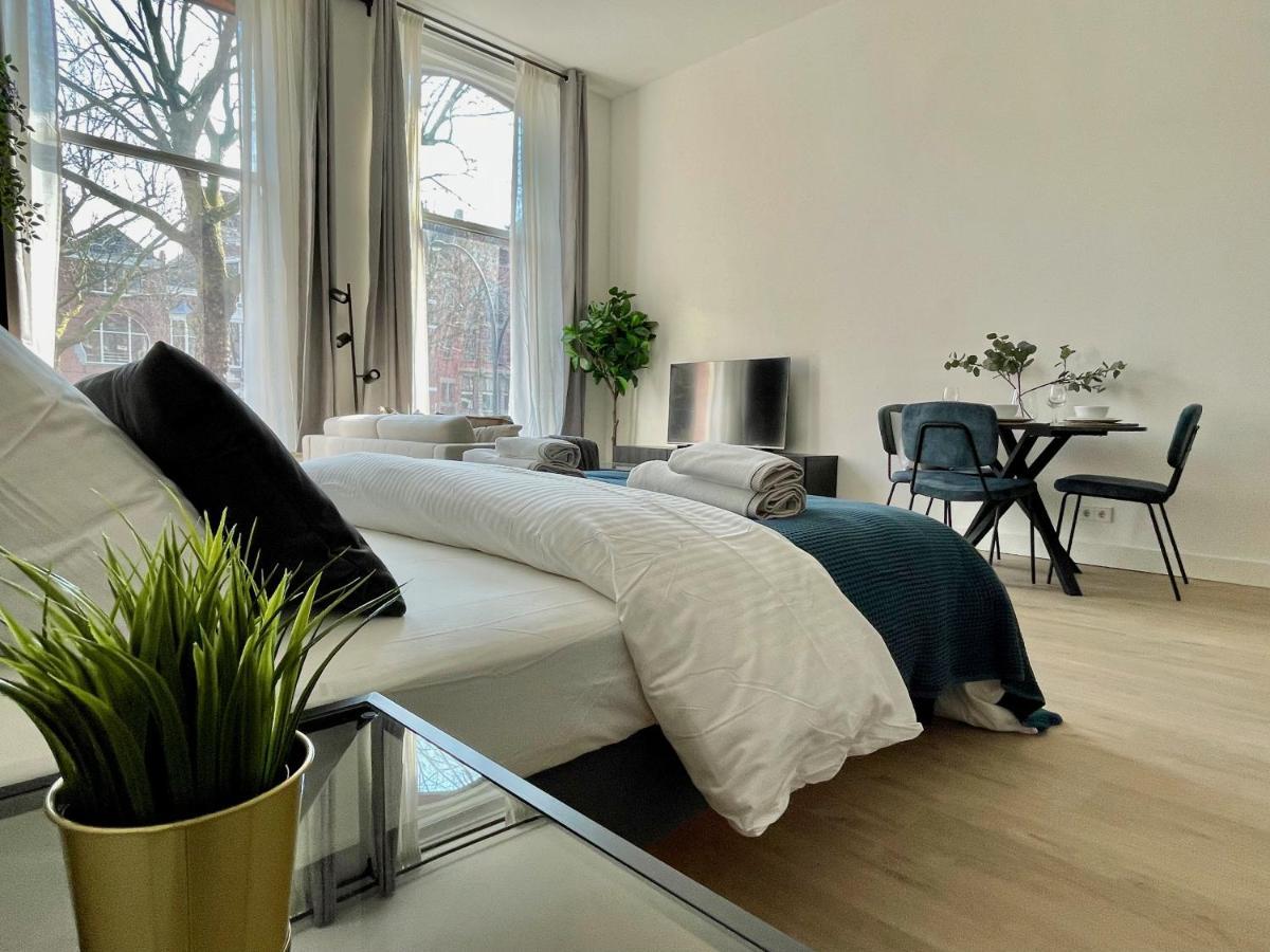 Charming Serviced Studio 40M2 -Mnl C- Rotterdam Luaran gambar