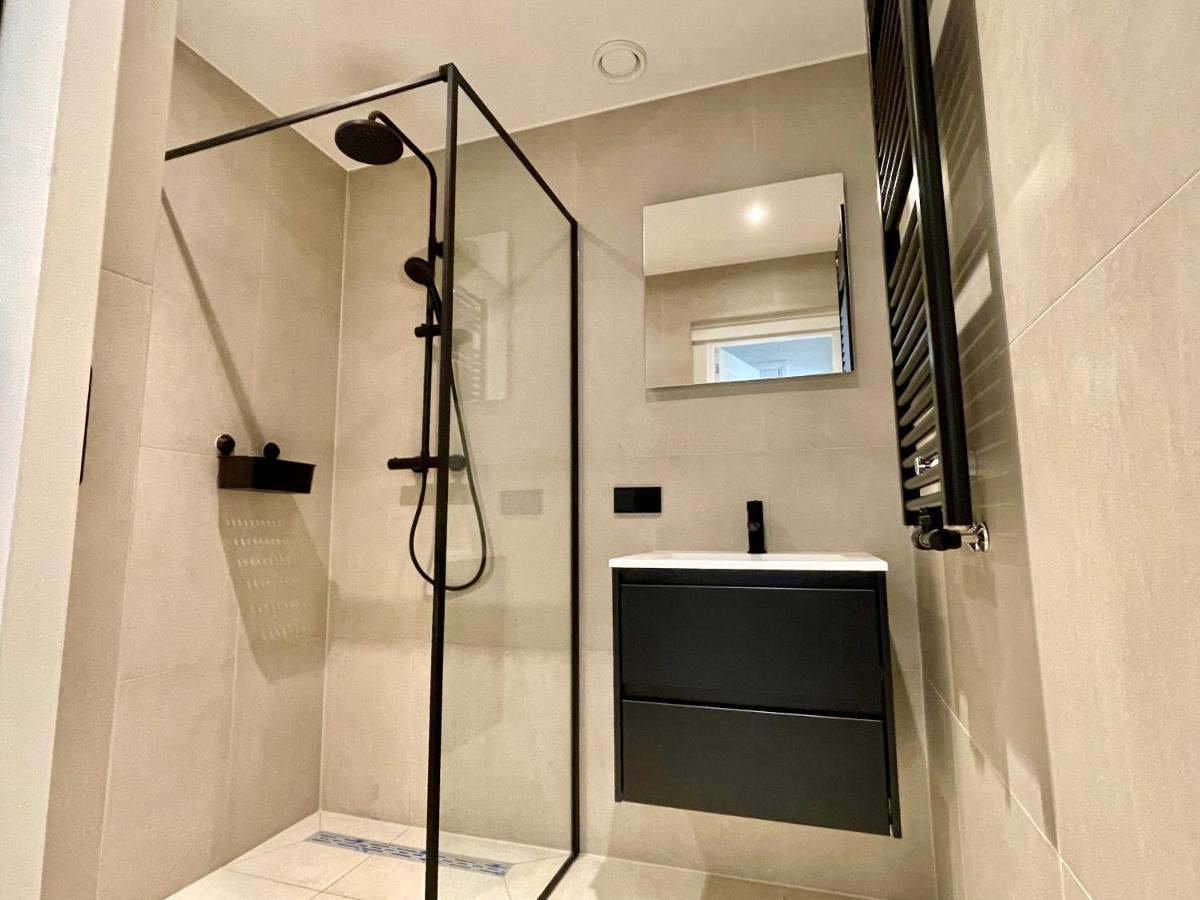 Charming Serviced Studio 40M2 -Mnl C- Rotterdam Luaran gambar