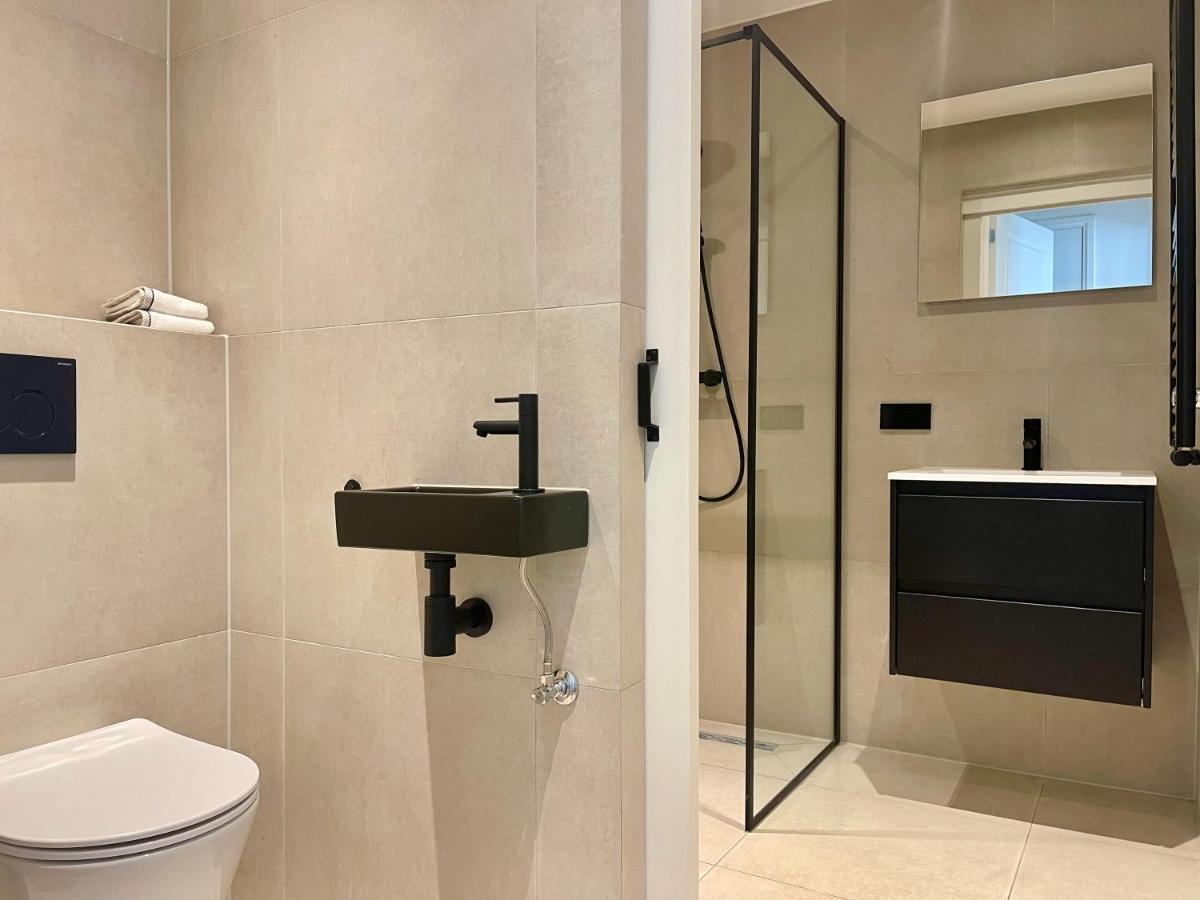 Charming Serviced Studio 40M2 -Mnl C- Rotterdam Luaran gambar
